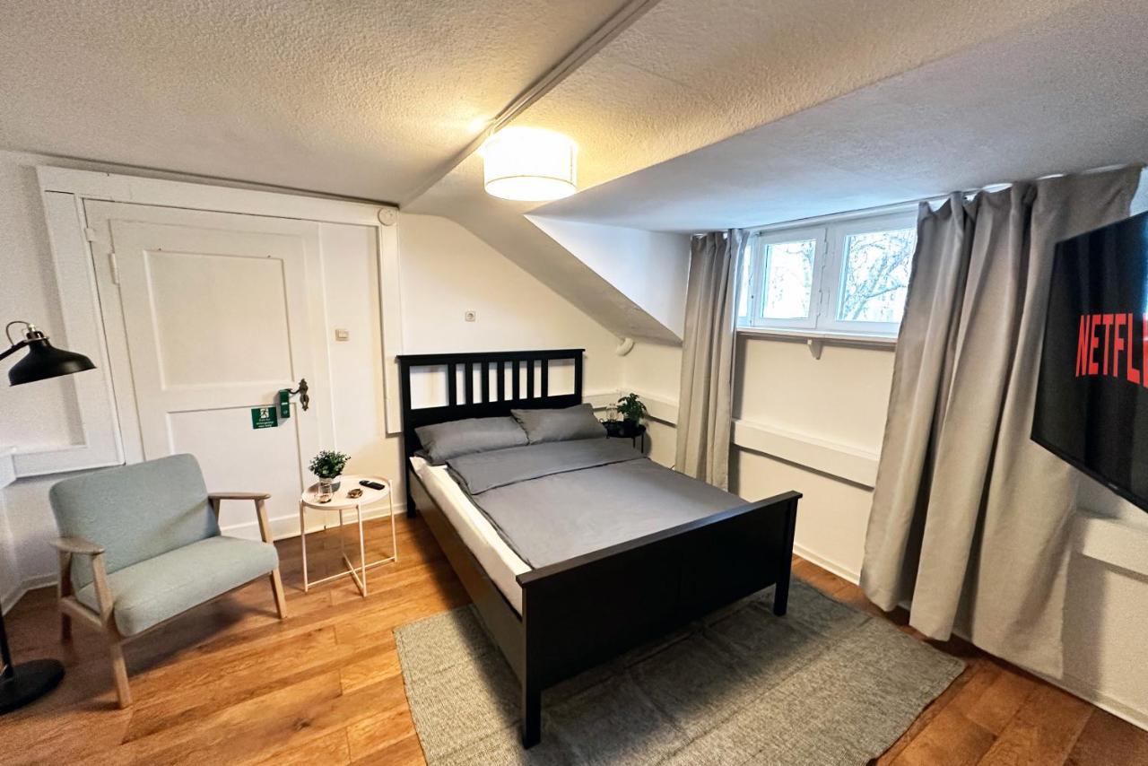 City-Apartment In Krefeld - Beuys Apartments - Krefeld Eksteriør bilde